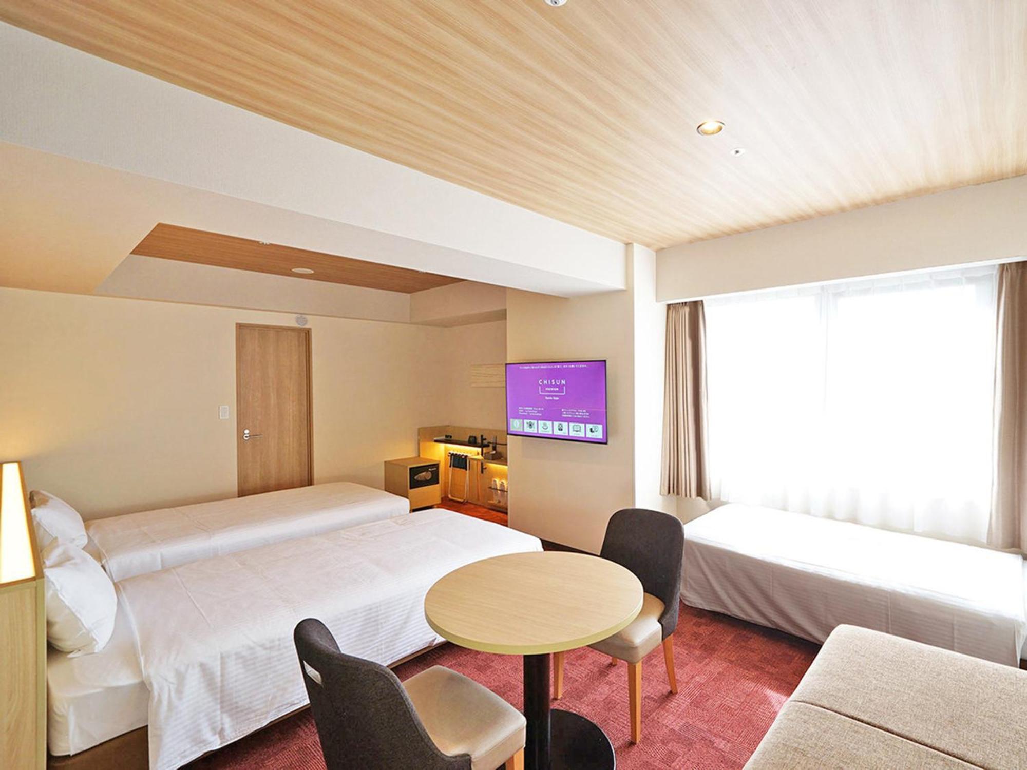 Chisun Premium Kyoto Kujo Hotell Eksteriør bilde